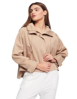 Gabardina Gaudi corta beige