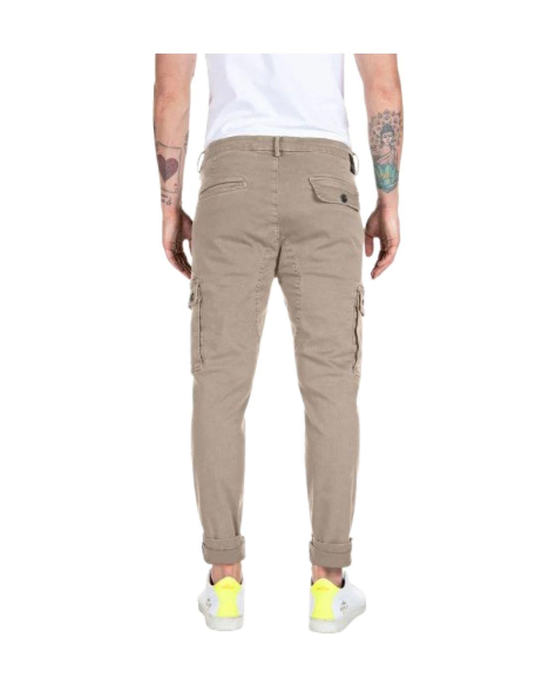 Pantalón Replay cargo hiperflex camel