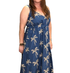 Vestido denim azul con tirantes y bordados